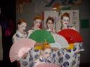 День японской культуры (студентки из англо-японских групп)